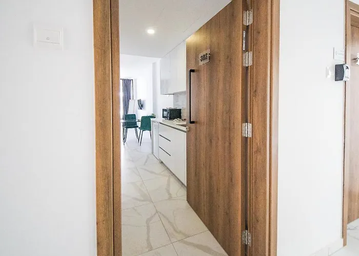 Seaview Urban In Mackenzie Larnaka