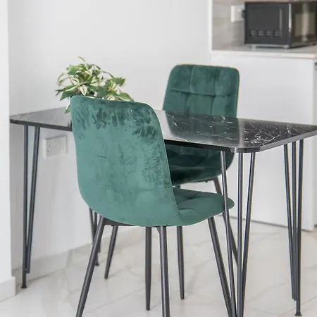 Quartz Signature Studio Lárnaka