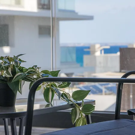 Mackenzie Signature In *