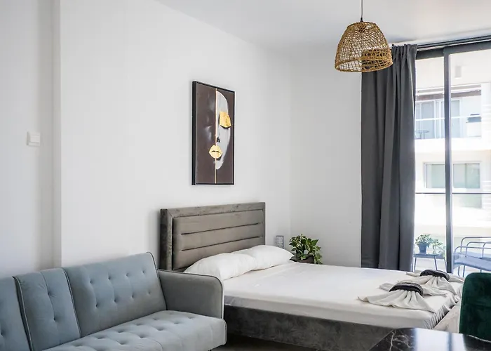 Apartment Mackenzie Signature In